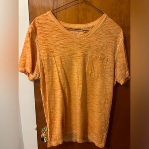 Used men’s Express t-shirt